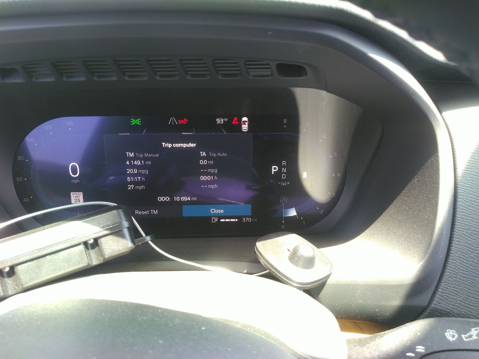 2025 Volvo XC90 B6 Plus FWD