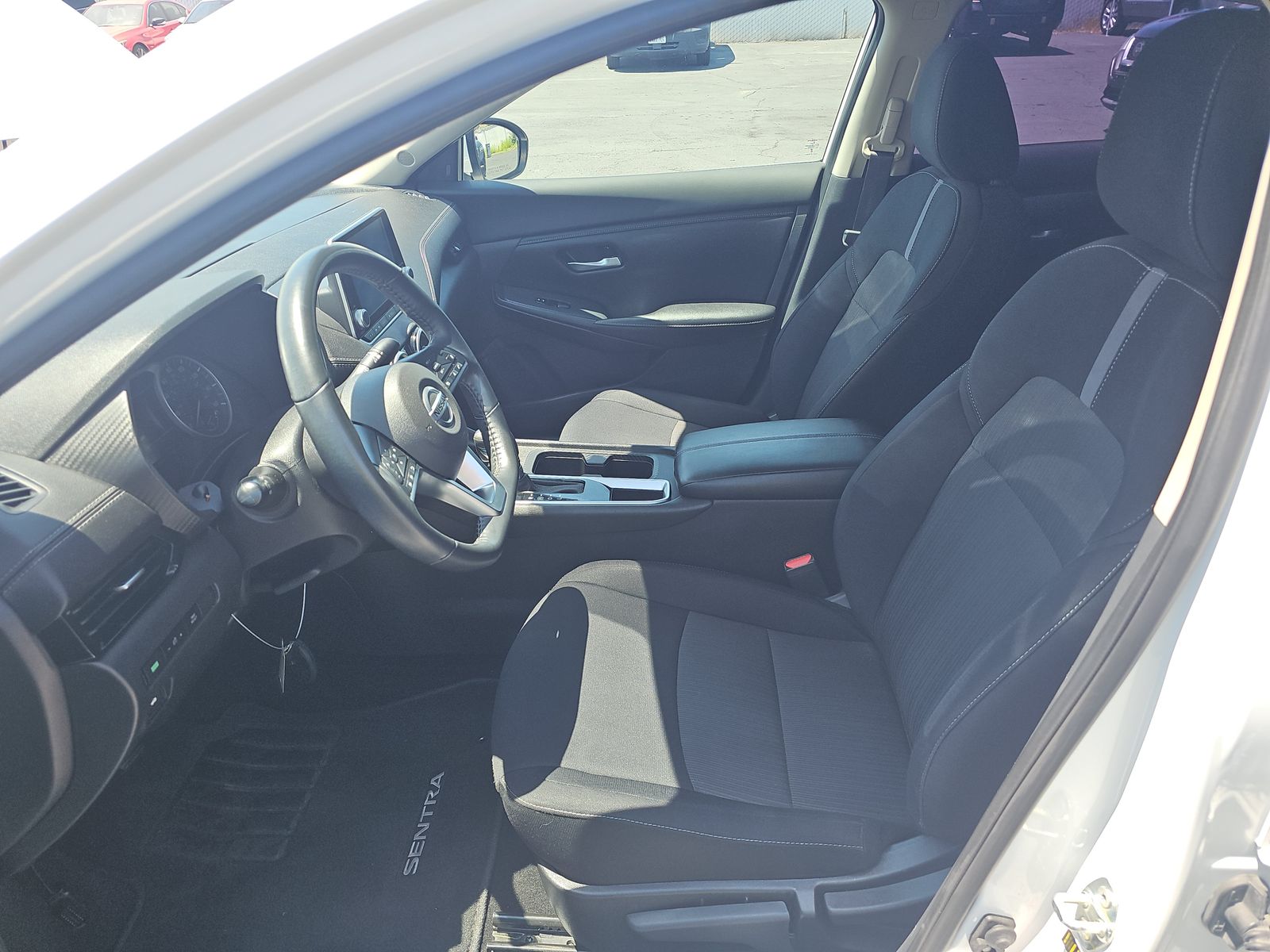 NISSAN SENTRA - 8