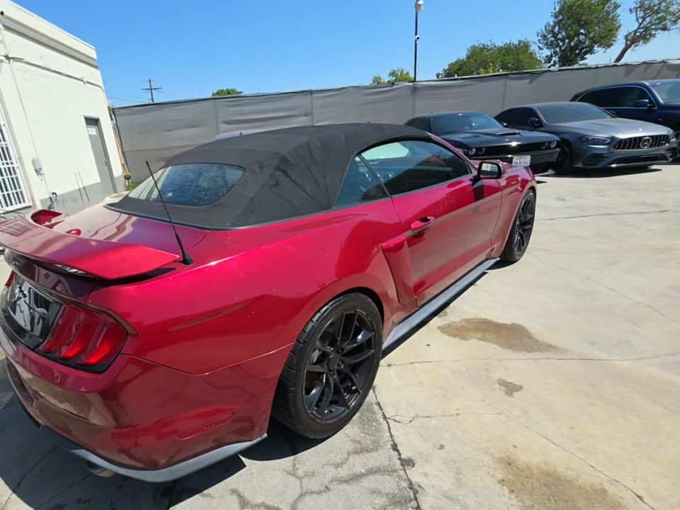 FORD MUSTANG - 5
