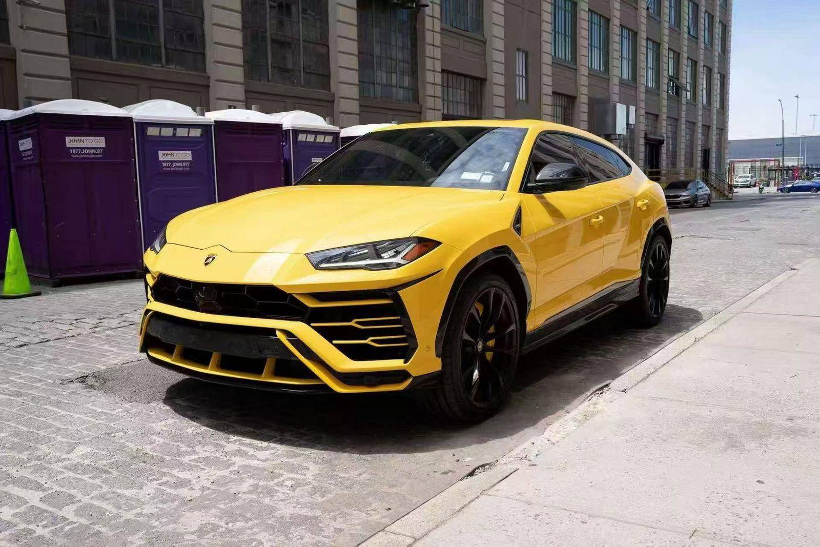 2019 Lamborghini Urus Base AWD