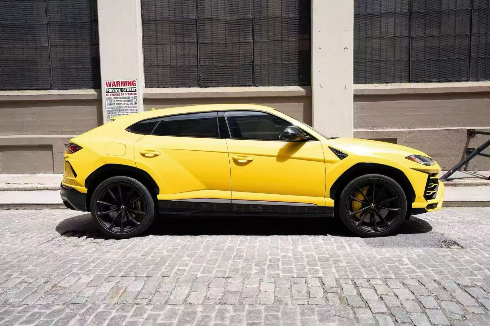 2019 Lamborghini Urus Base AWD