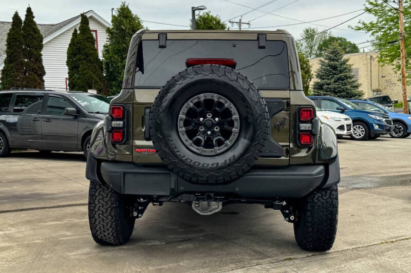 FORD BRONCO - 5
