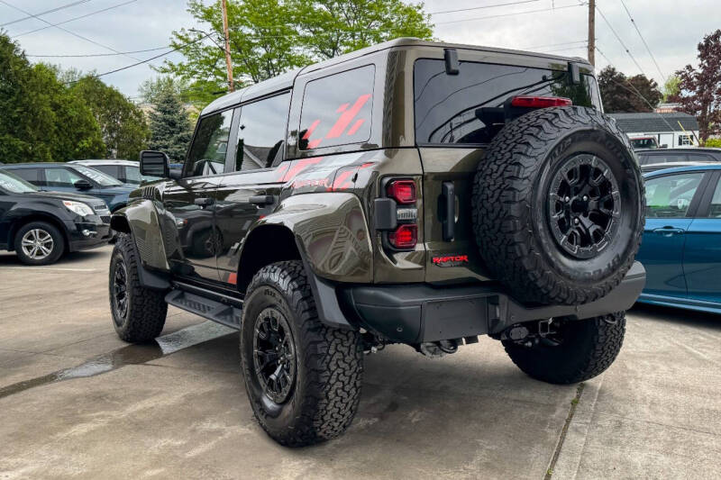 FORD BRONCO - 6