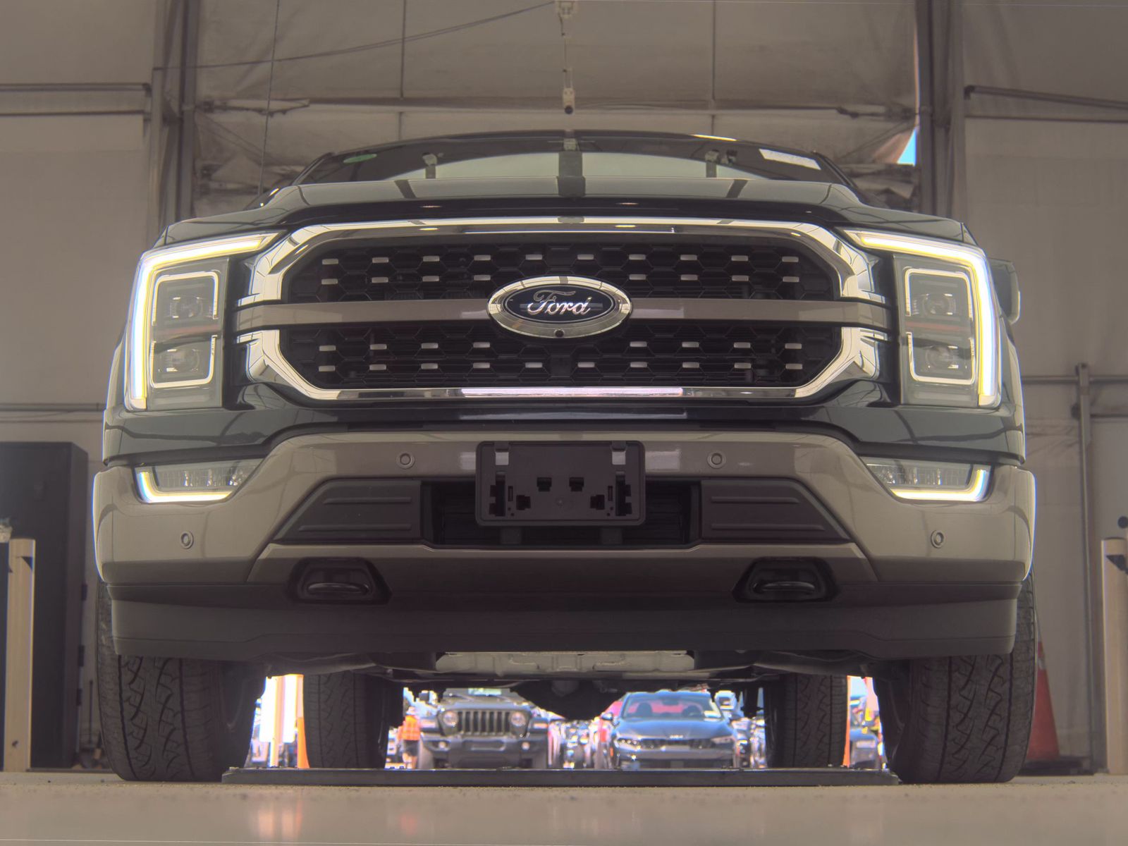 FORD F-150 - 4