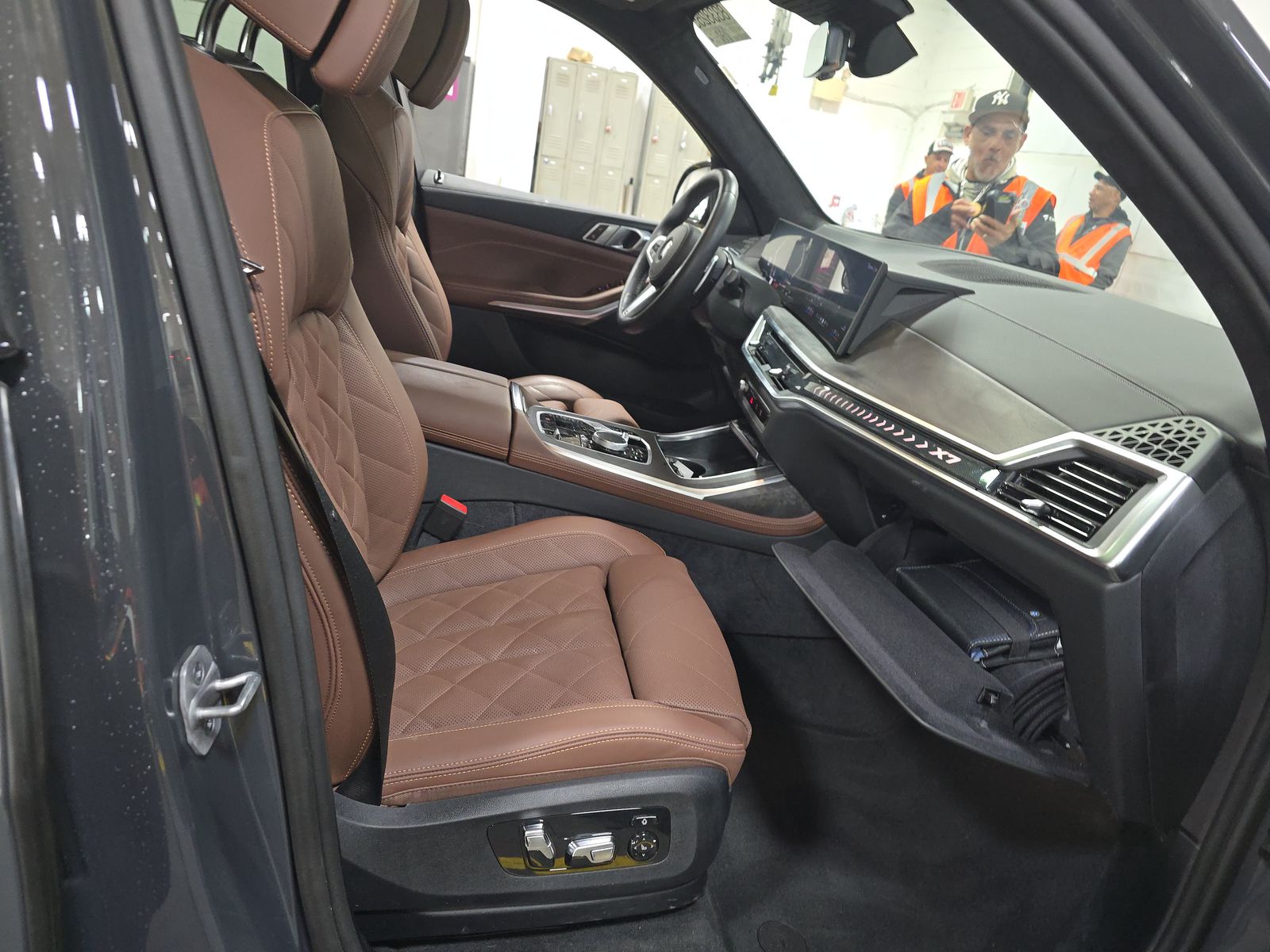 2026 BMW X7 xDrive40i AWD
