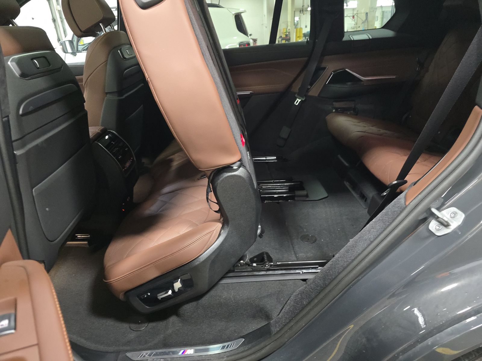 2026 BMW X7 xDrive40i AWD