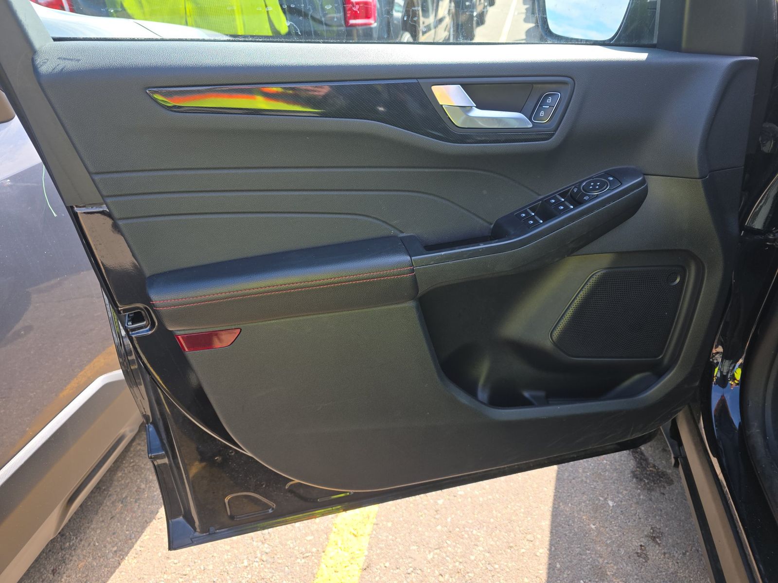 FORD ESCAPE - 10