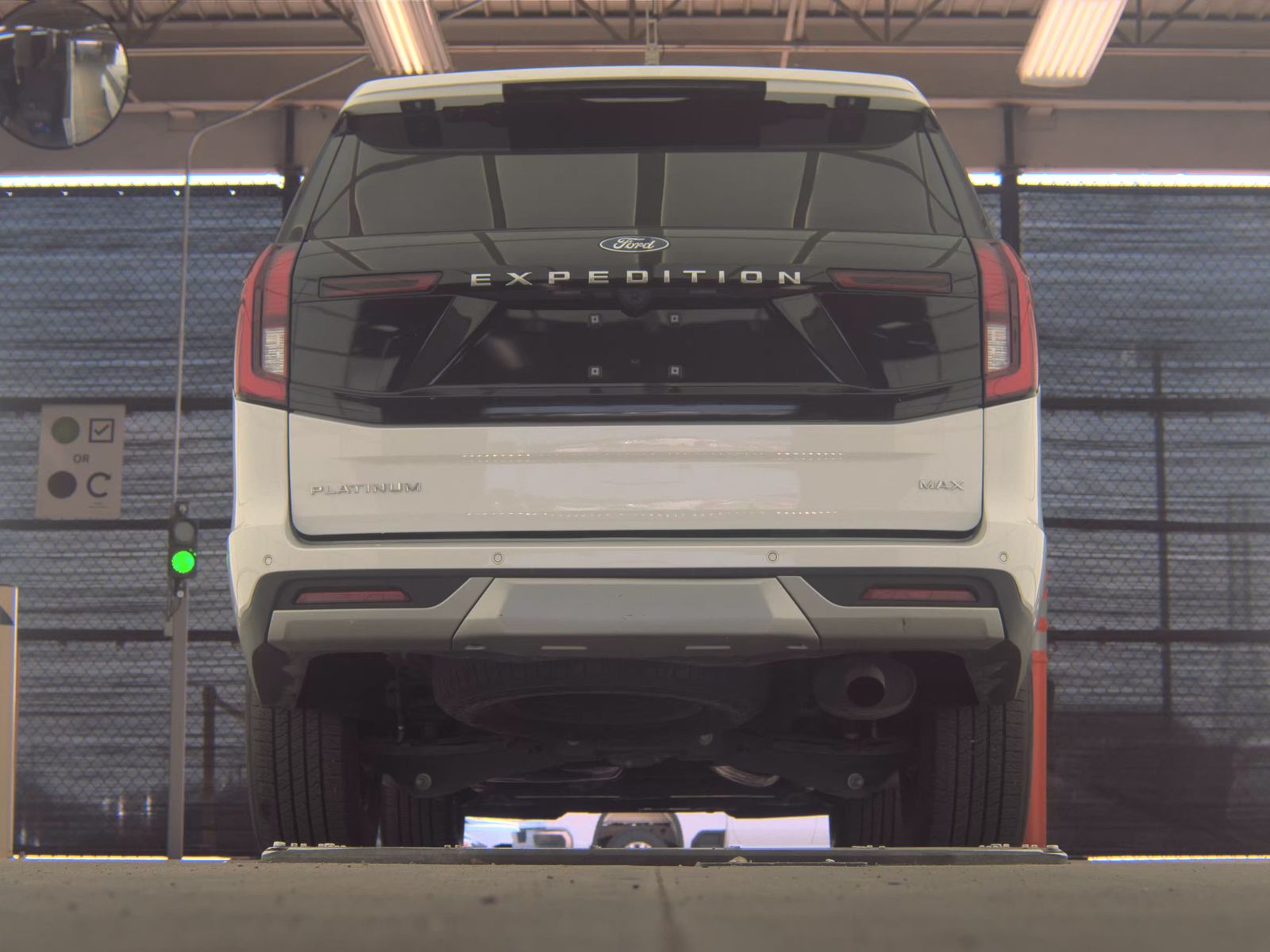 FORD EXPEDITION MAX - 8