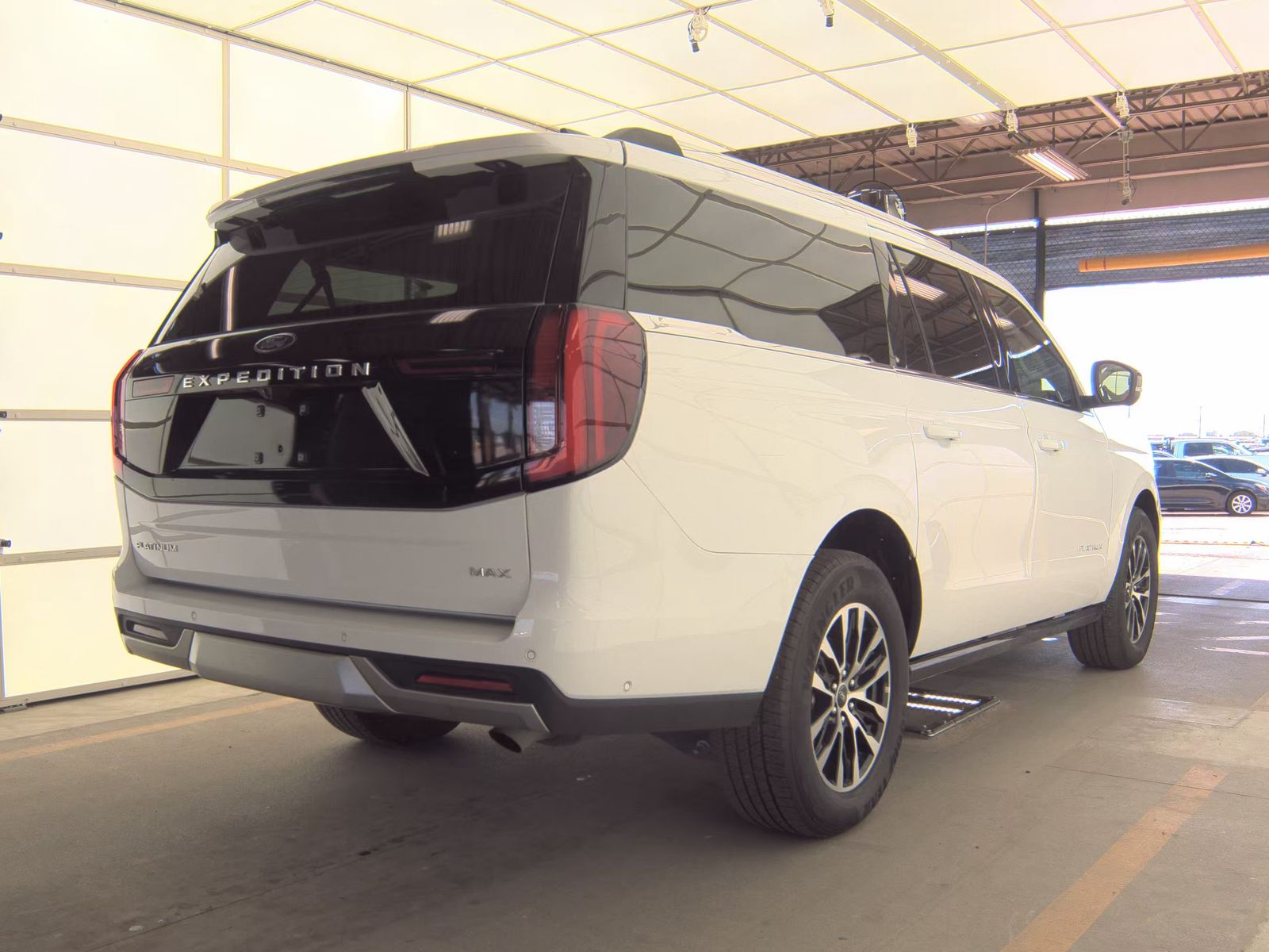 FORD EXPEDITION MAX - 6