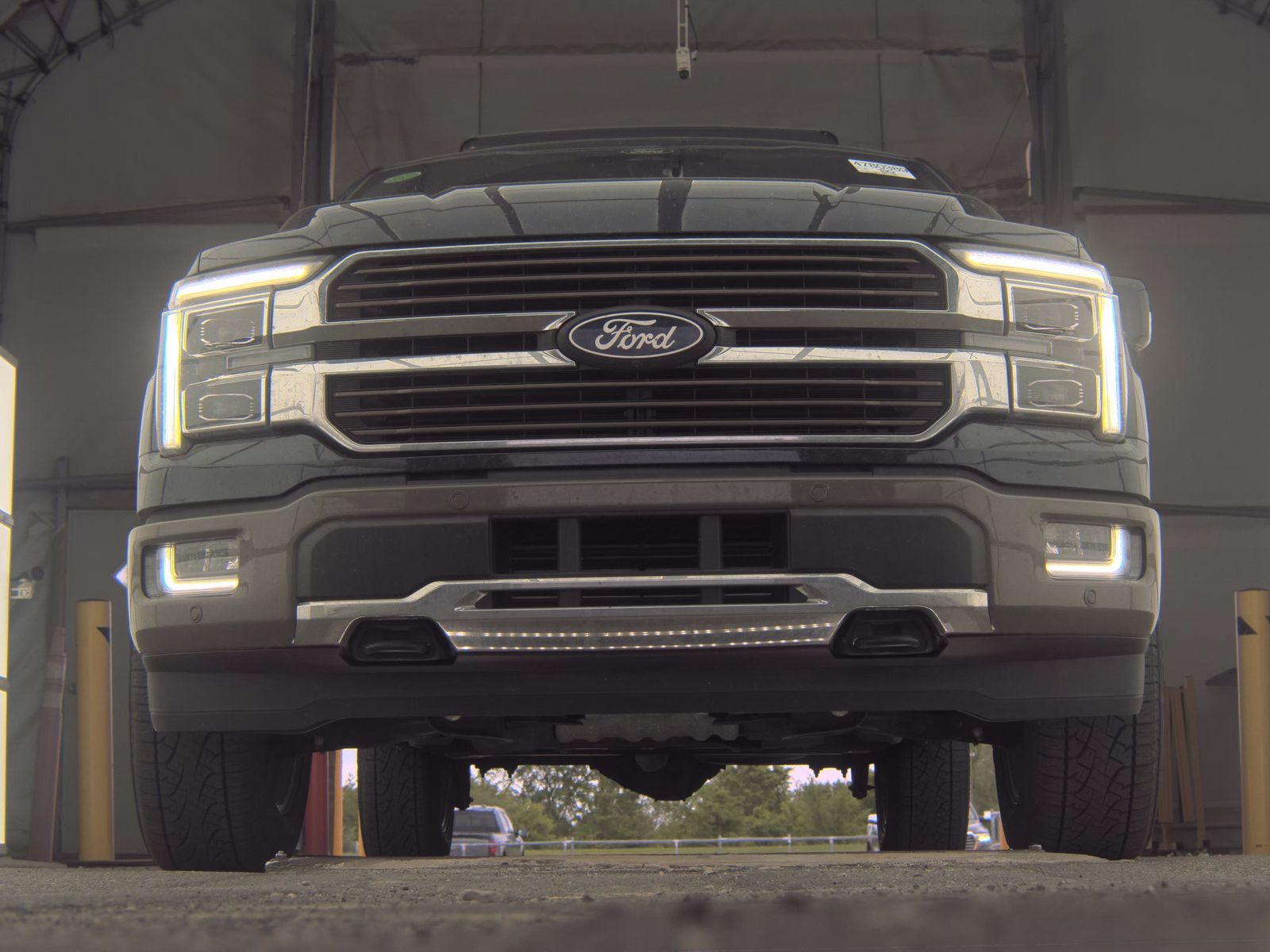 FORD F-150 - 4