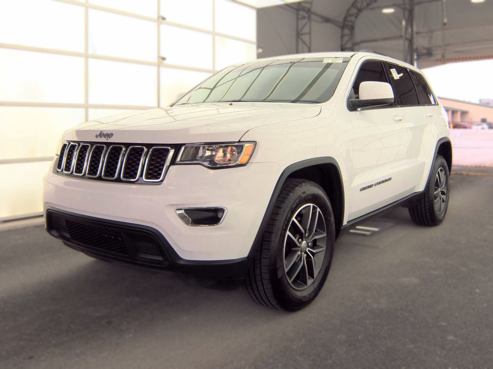 2018 Jeep Grand Cherokee Laredo E Edition AWD