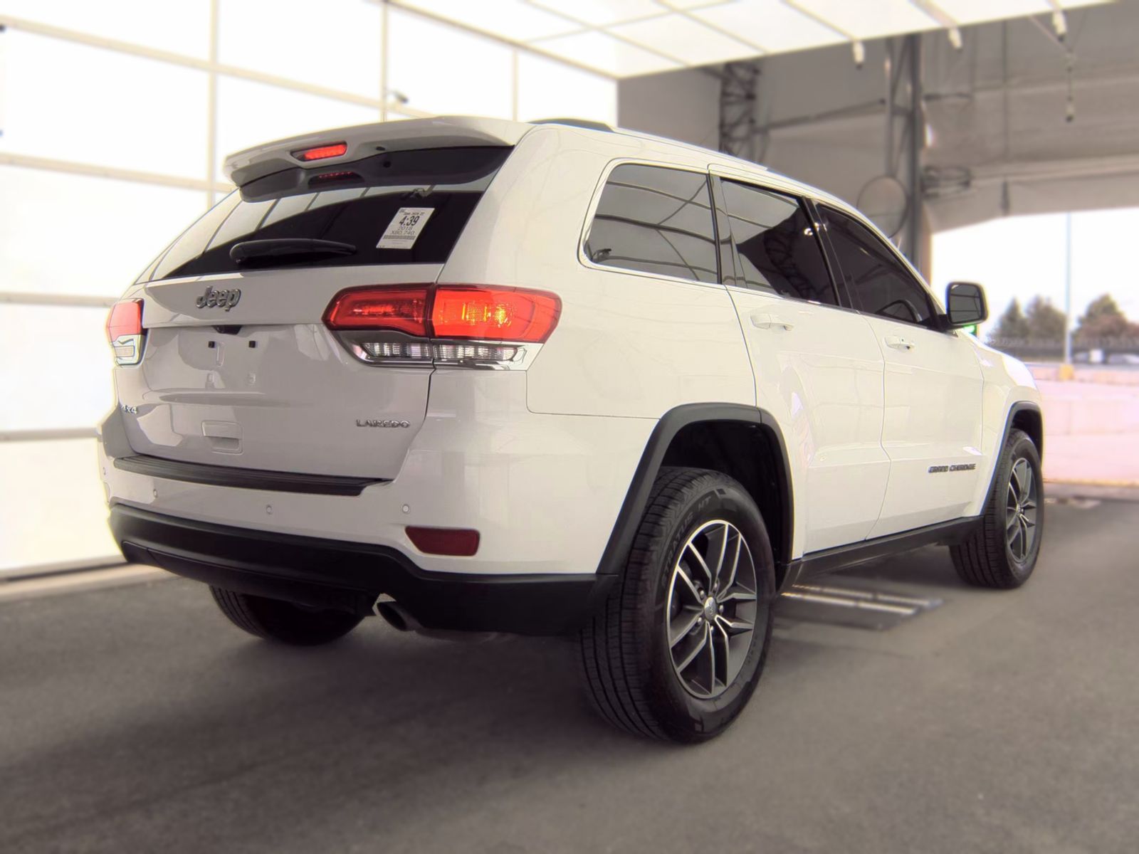 2018 Jeep Grand Cherokee Laredo E Edition AWD
