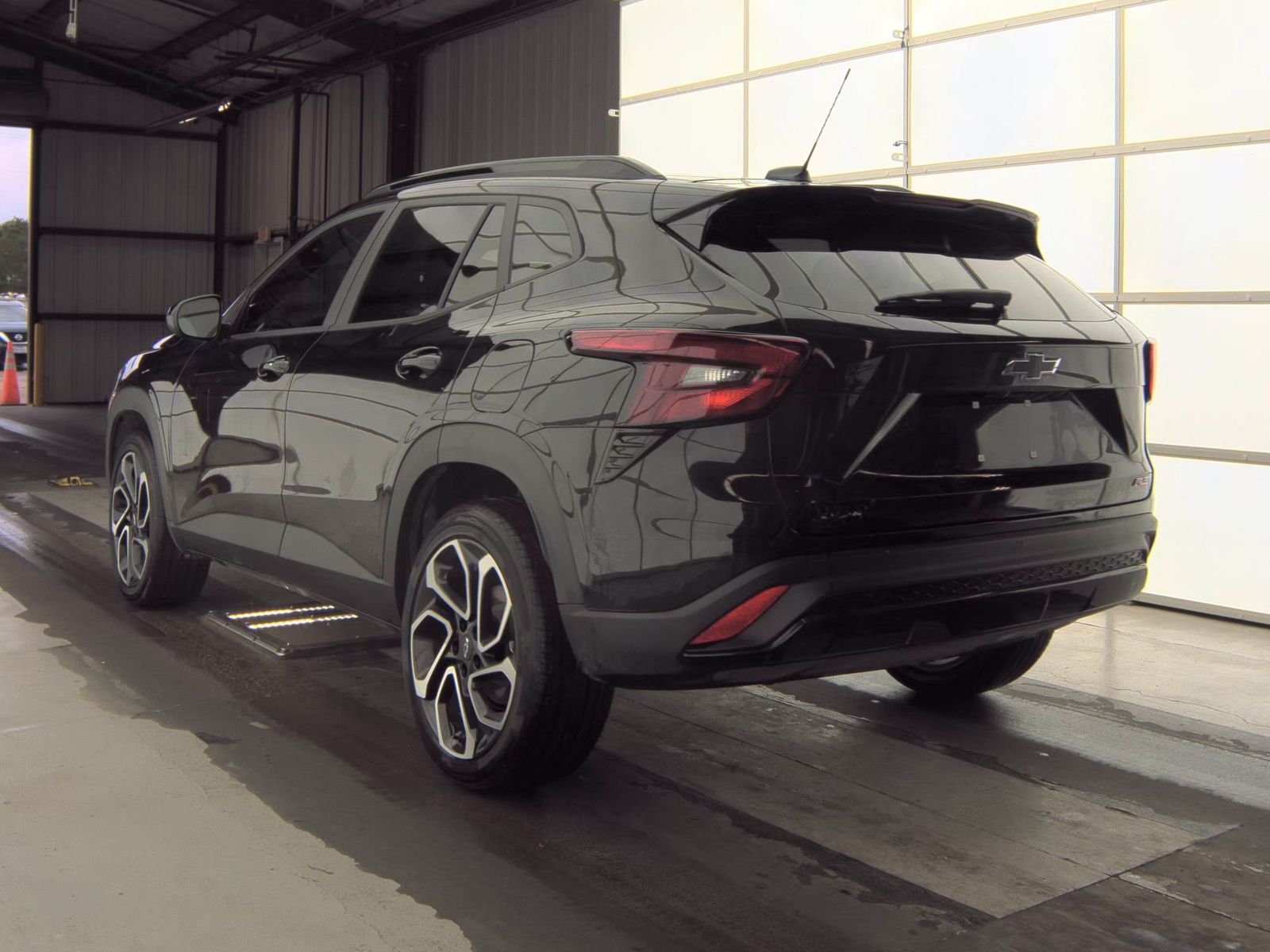 CHEVROLET TRAX - 9