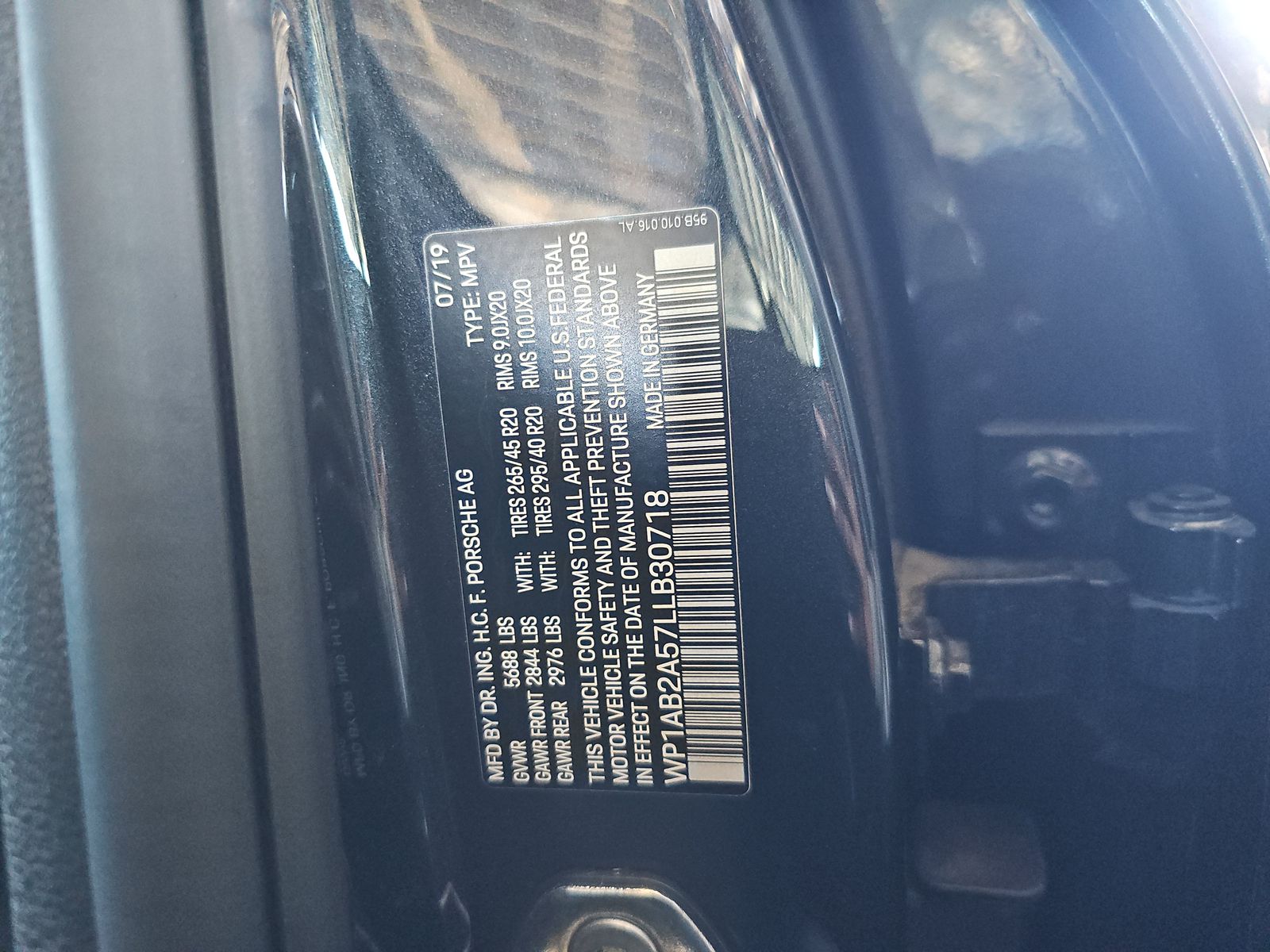 2020 Porsche Macan S AWD