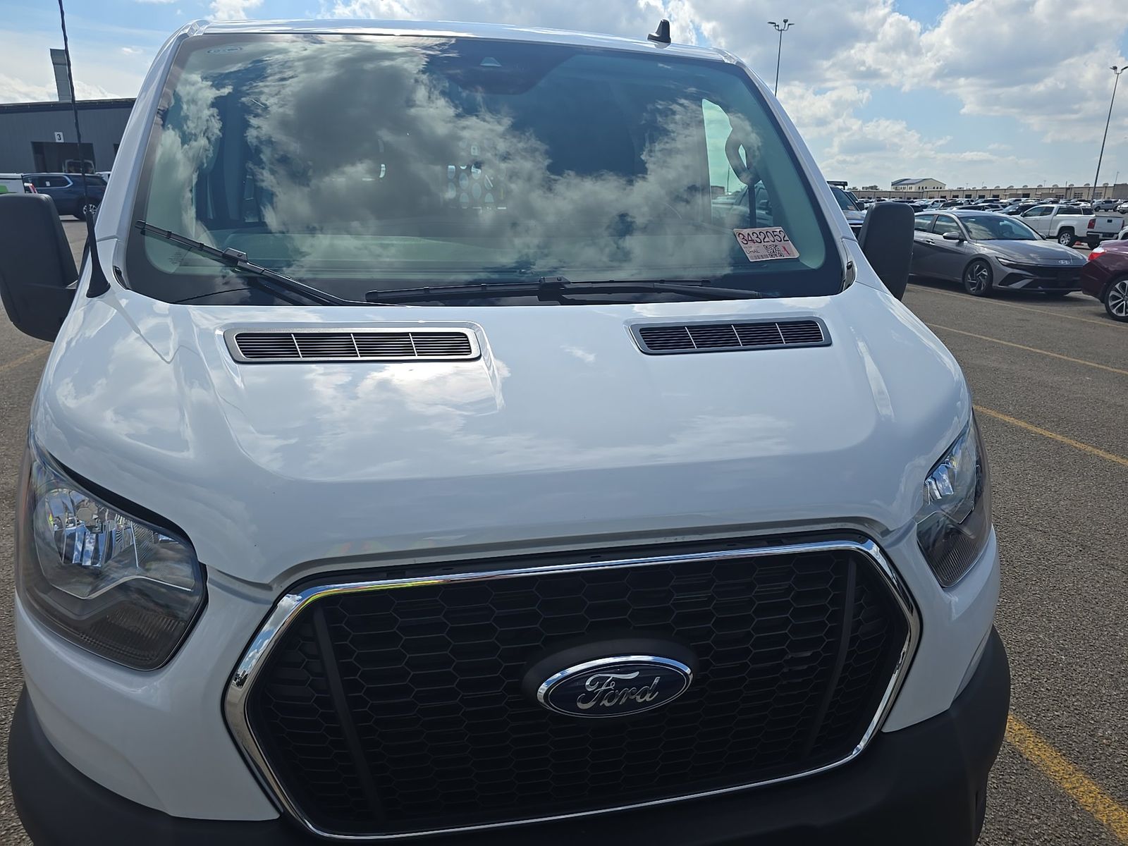 FORD TRANSIT 250 - 3