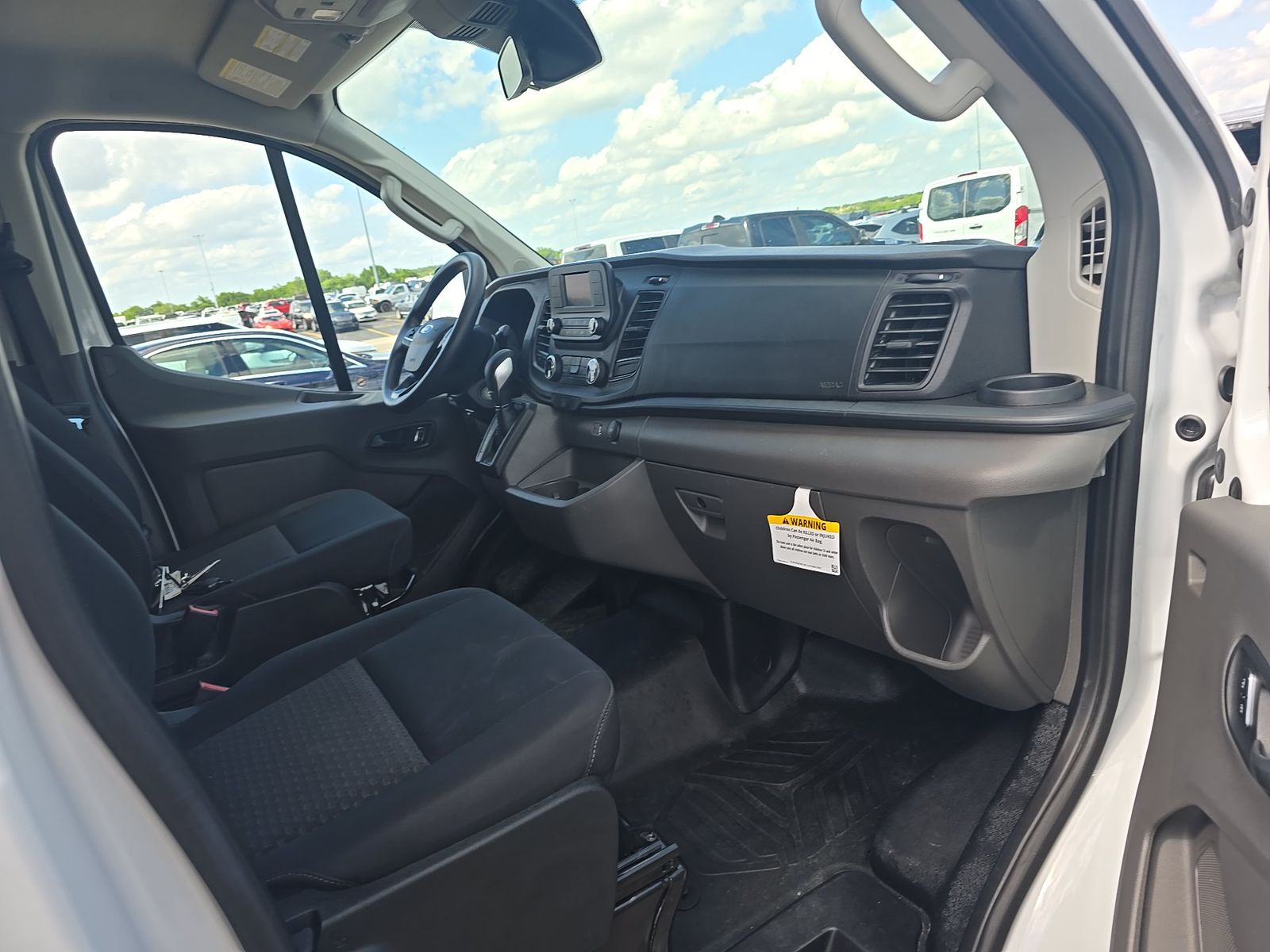 FORD TRANSIT 250 - 9