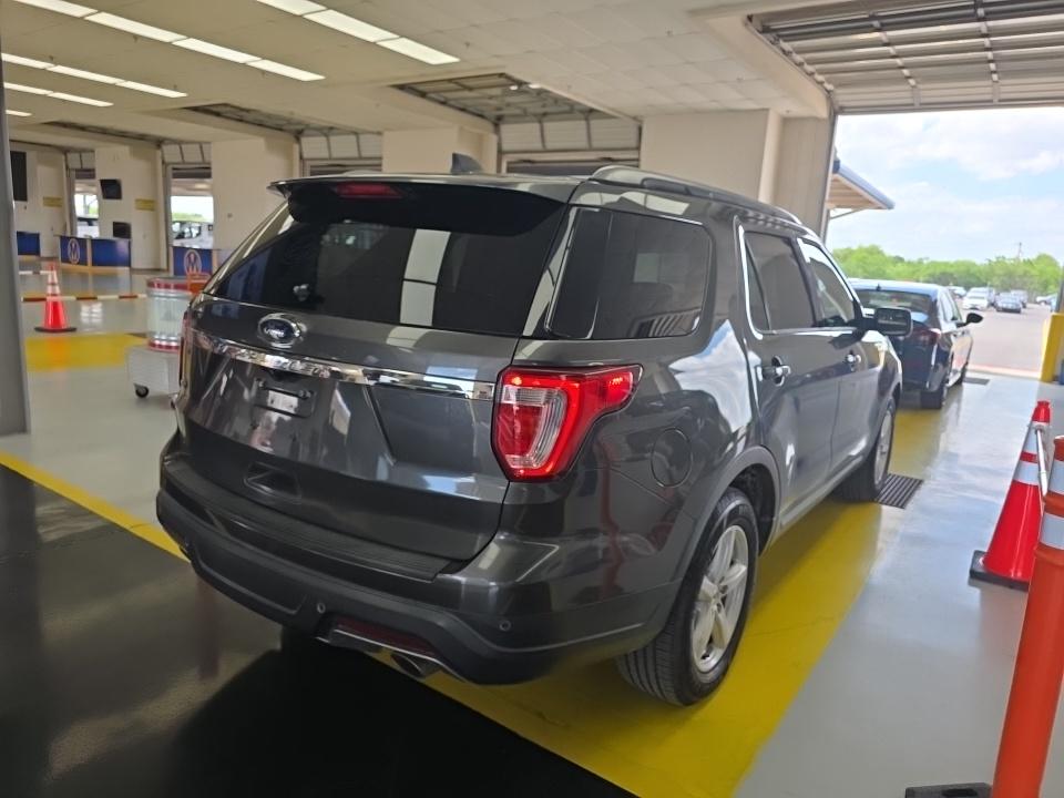 FORD EXPLORER - 5