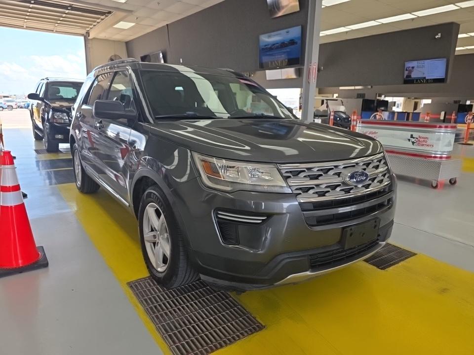 FORD EXPLORER - 4