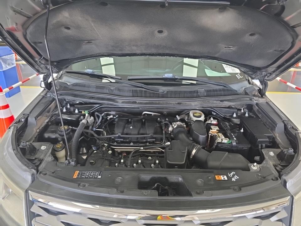 2018 Ford Explorer XLT FWD