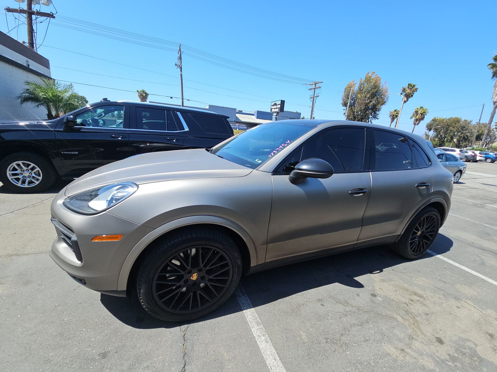 PORSCHE CAYENNE - 1