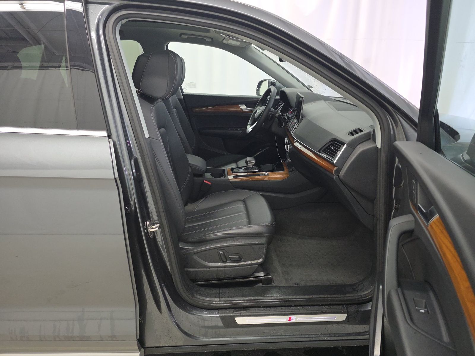 2023 Audi Q5 S line Premium AWD