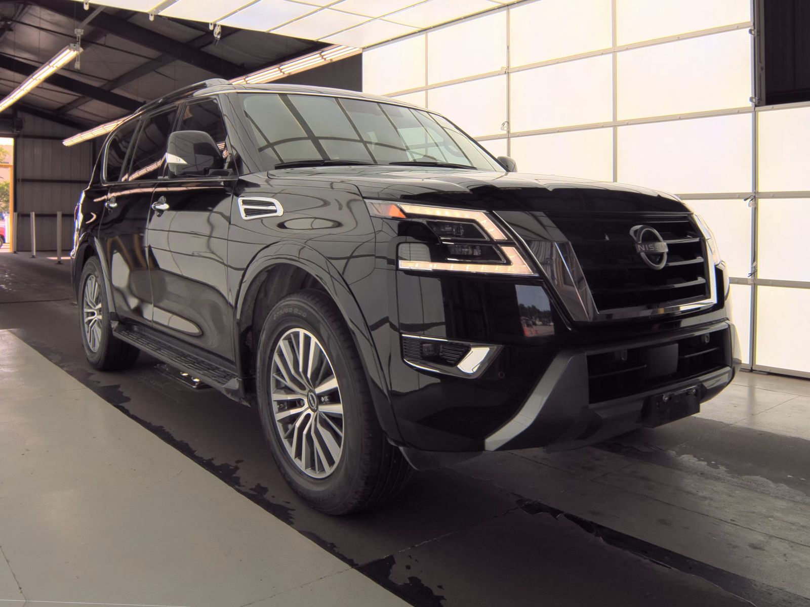 NISSAN ARMADA - 5