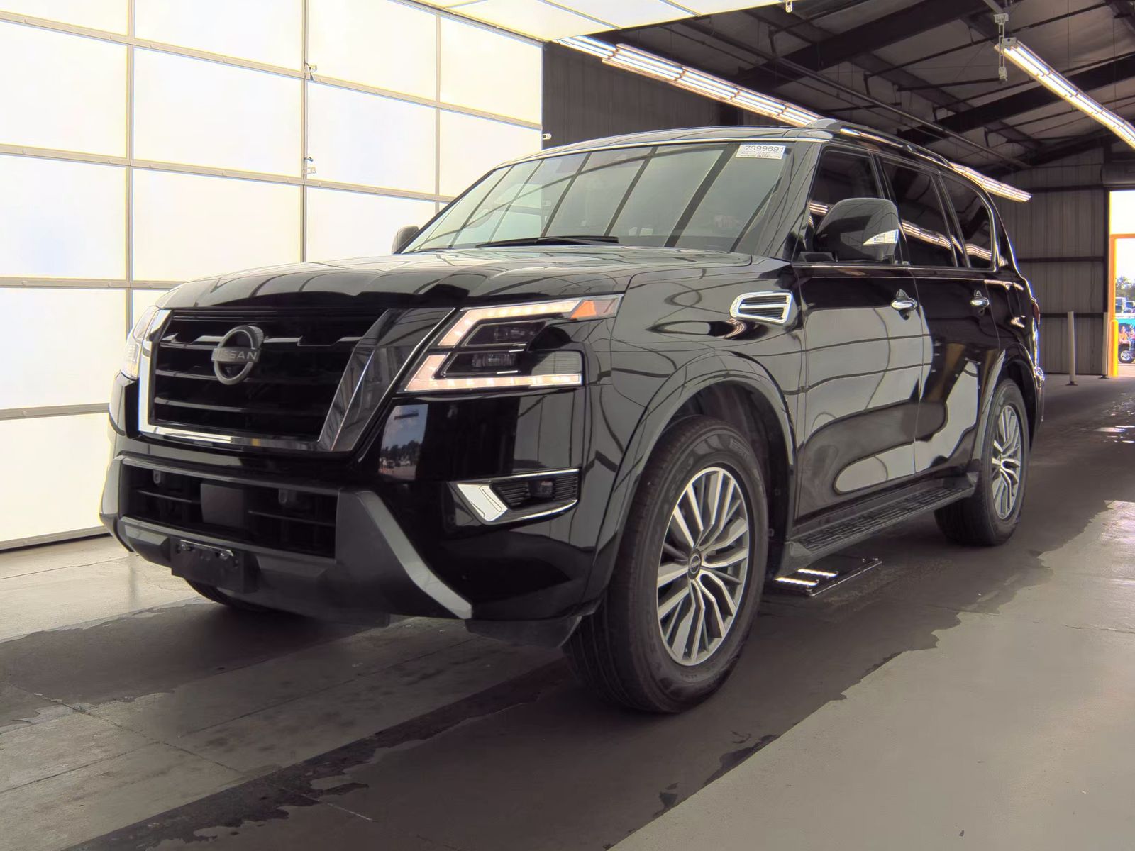 NISSAN ARMADA - 1