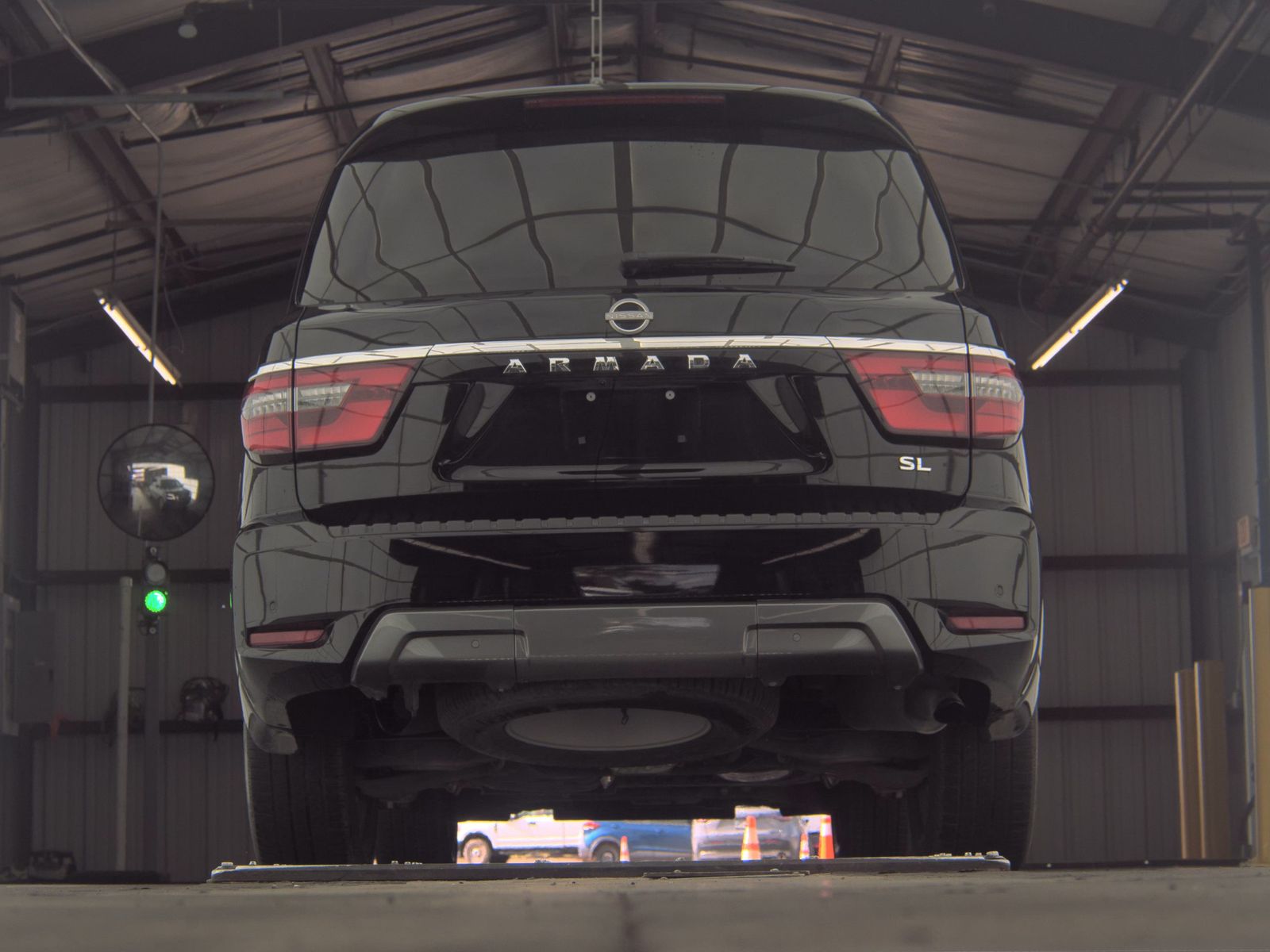 NISSAN ARMADA - 8