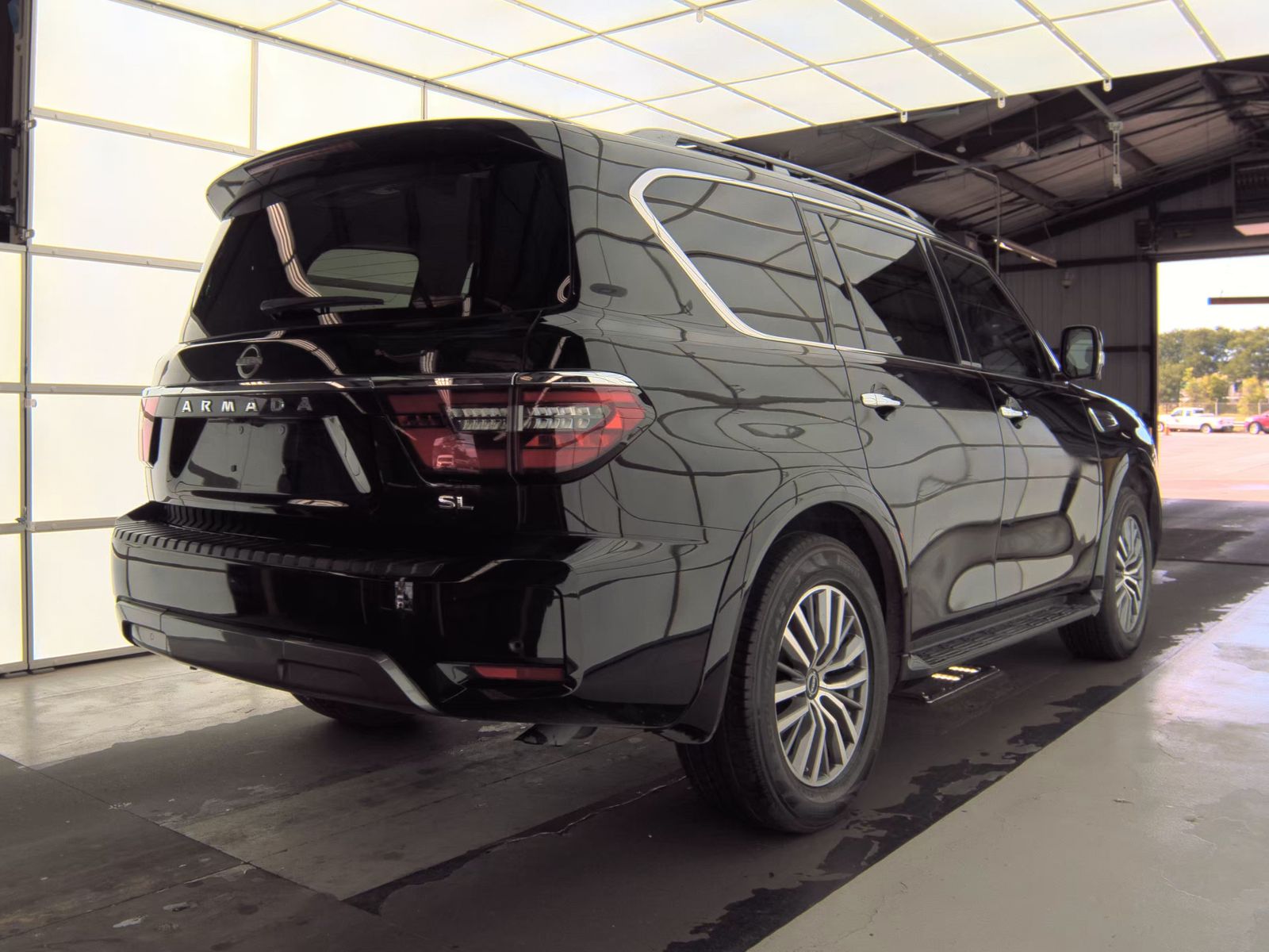 NISSAN ARMADA - 6