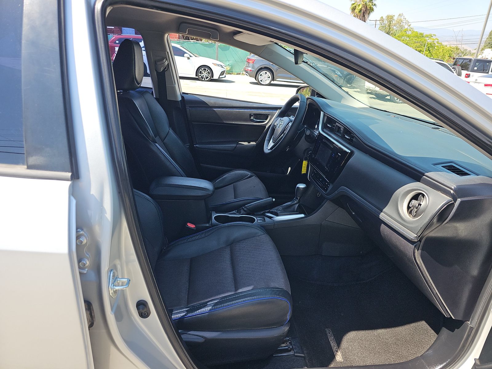 TOYOTA COROLLA - 9