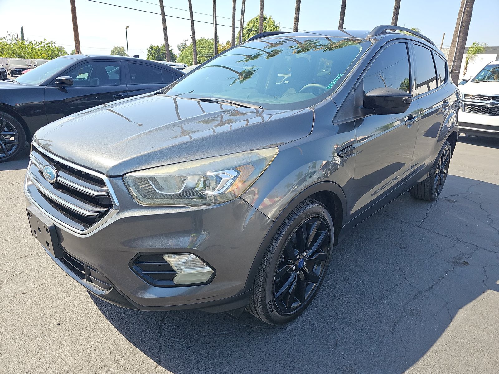 FORD ESCAPE - 1
