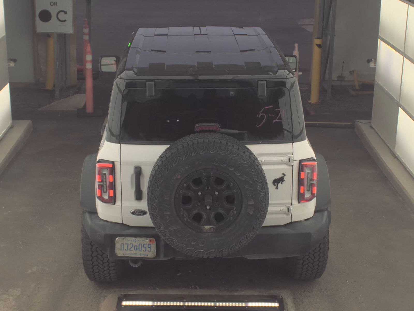 FORD BRONCO - 7
