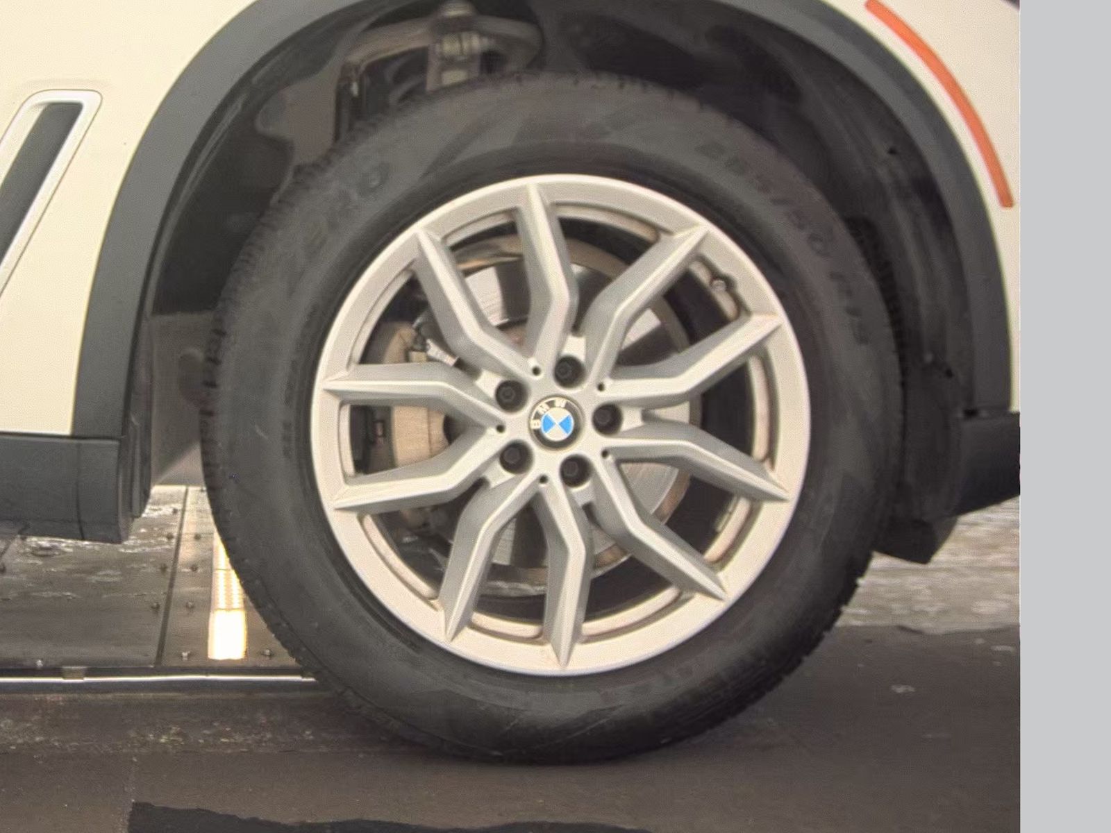 2021 BMW X5 sDrive40i RWD