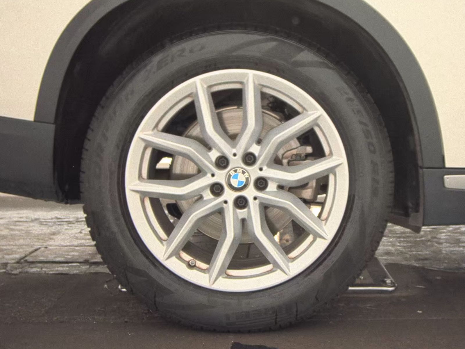 2021 BMW X5 sDrive40i RWD