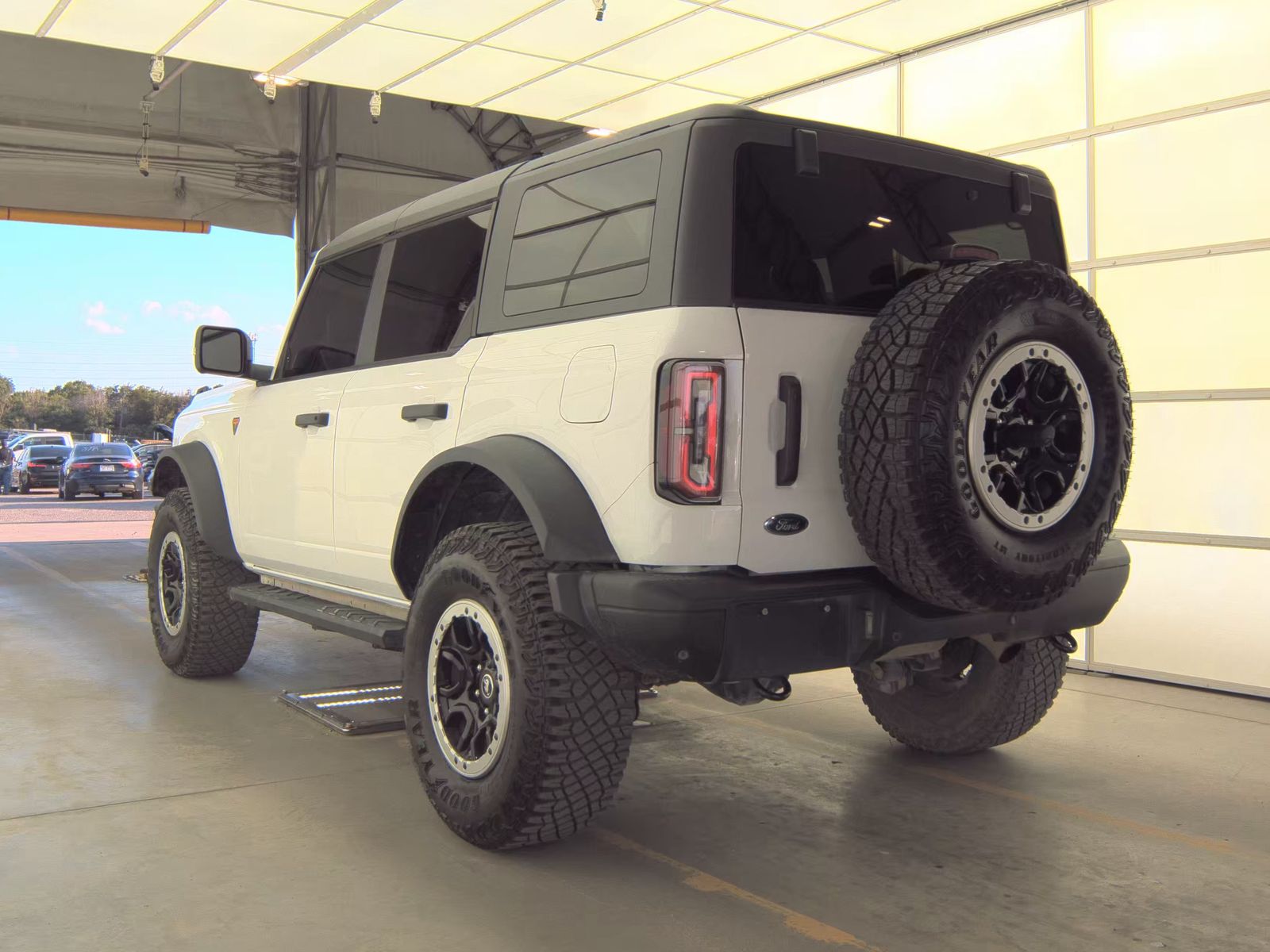 FORD BRONCO - 9