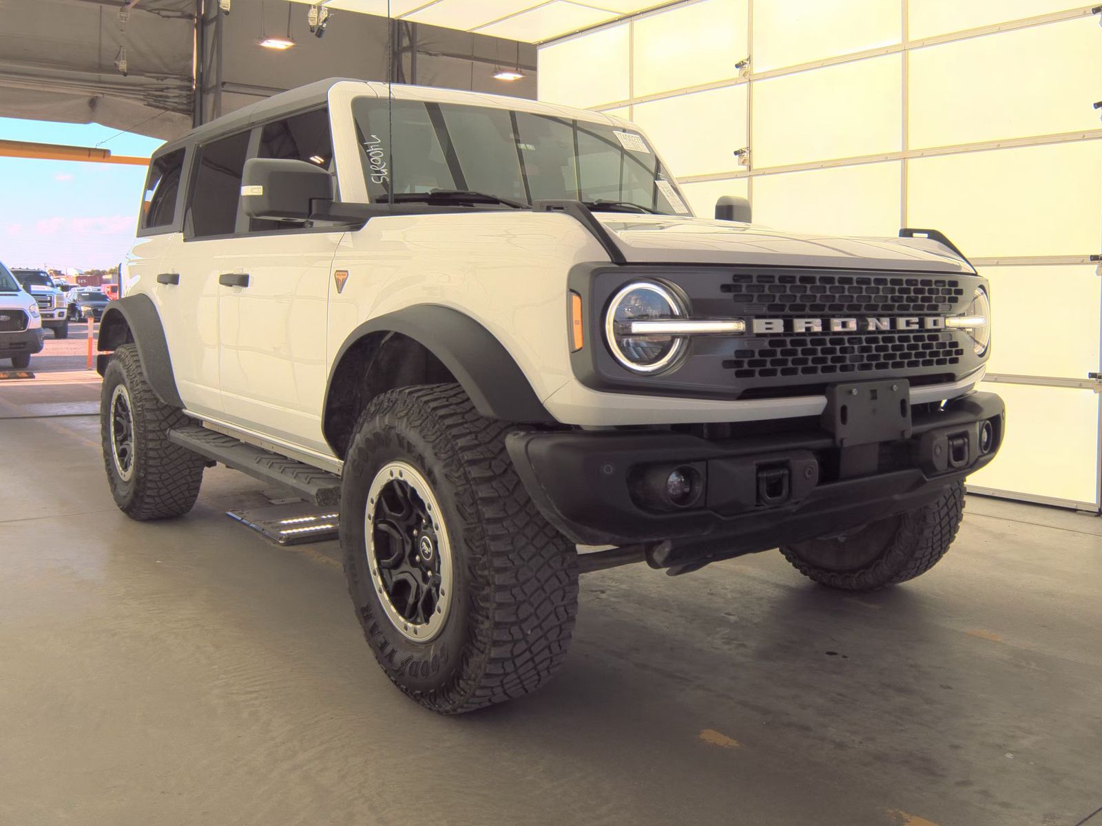 FORD BRONCO - 5