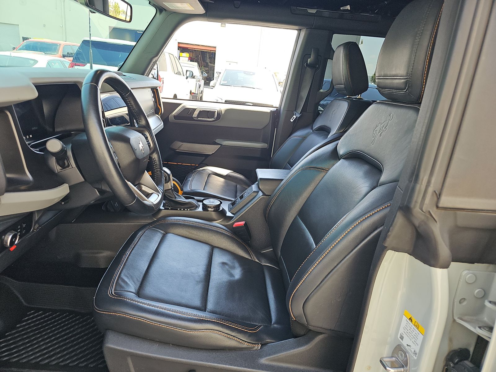 FORD BRONCO - 8
