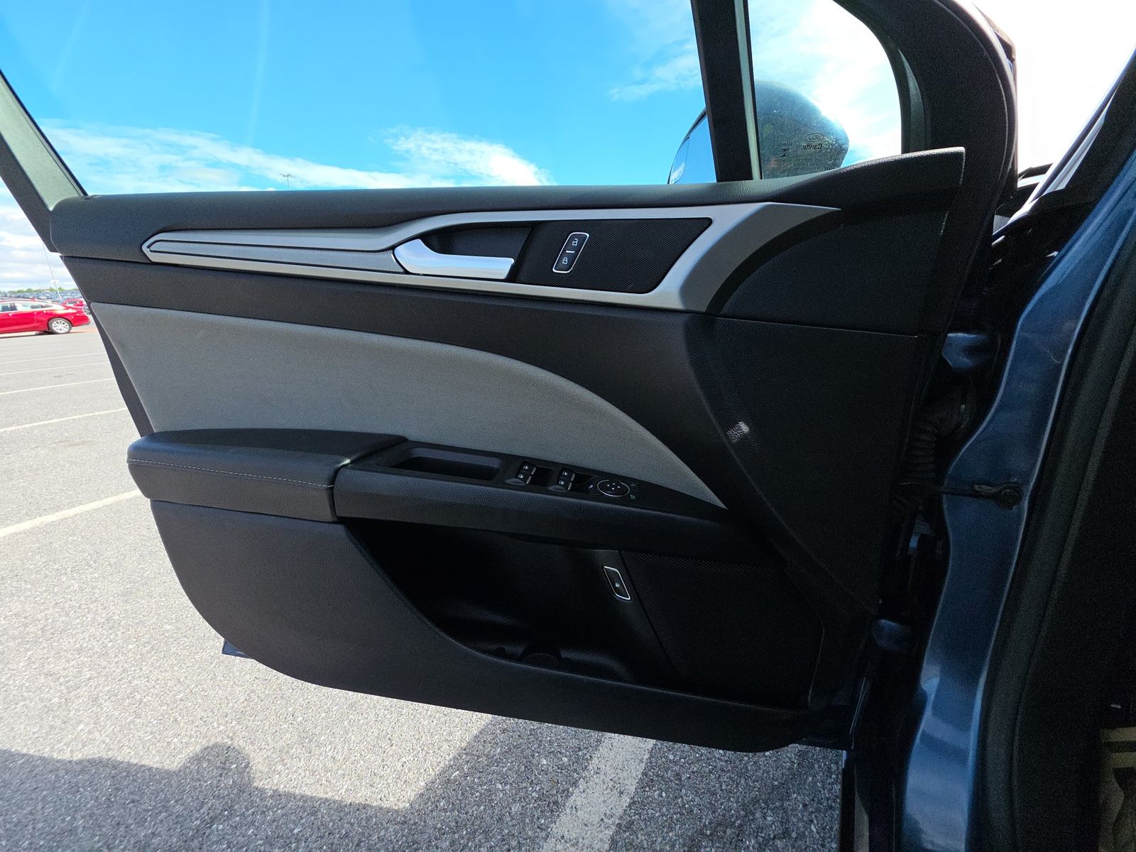 FORD FUSION - 10