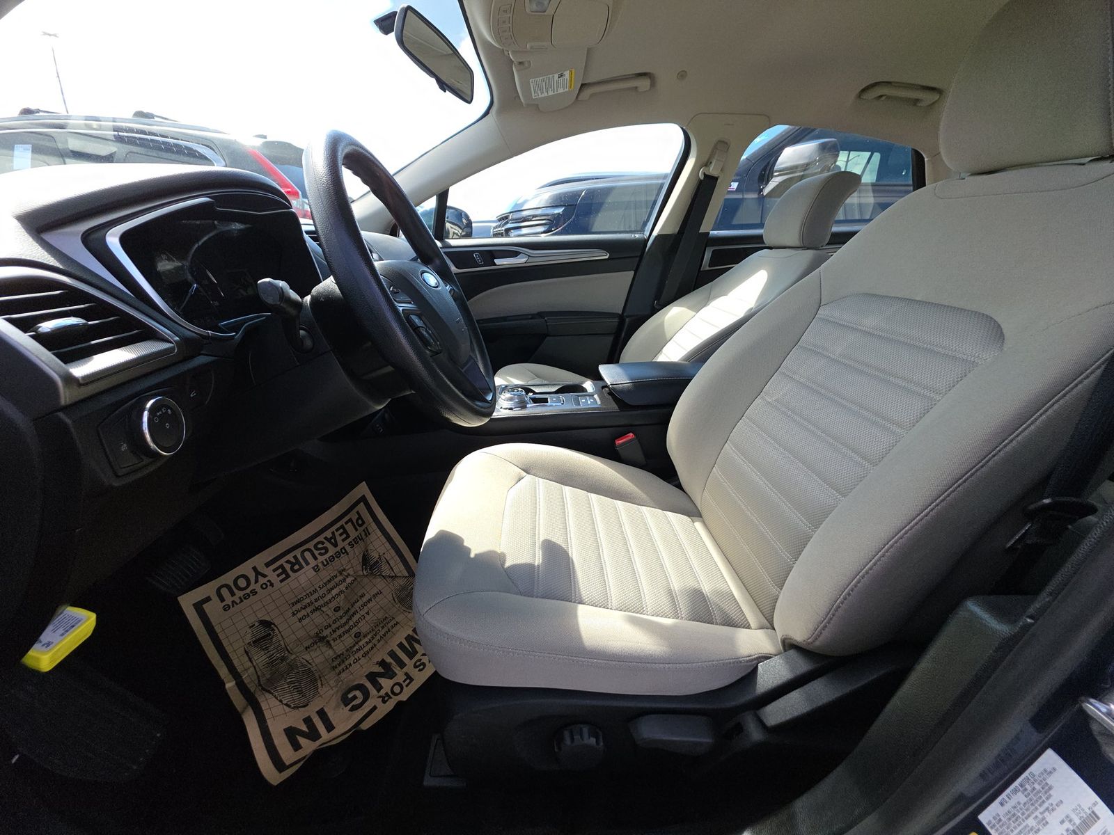 FORD FUSION - 8