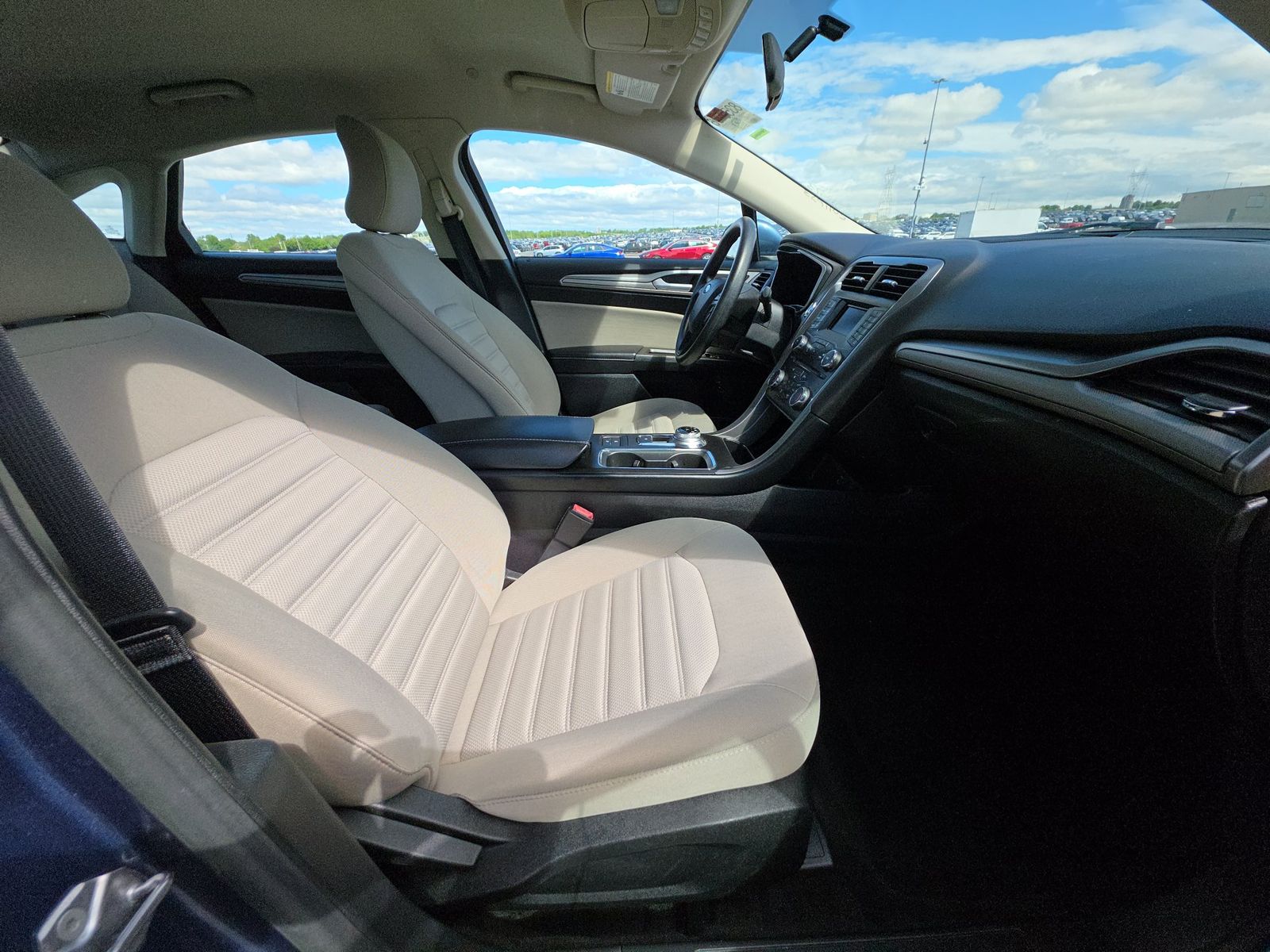 FORD FUSION - 9