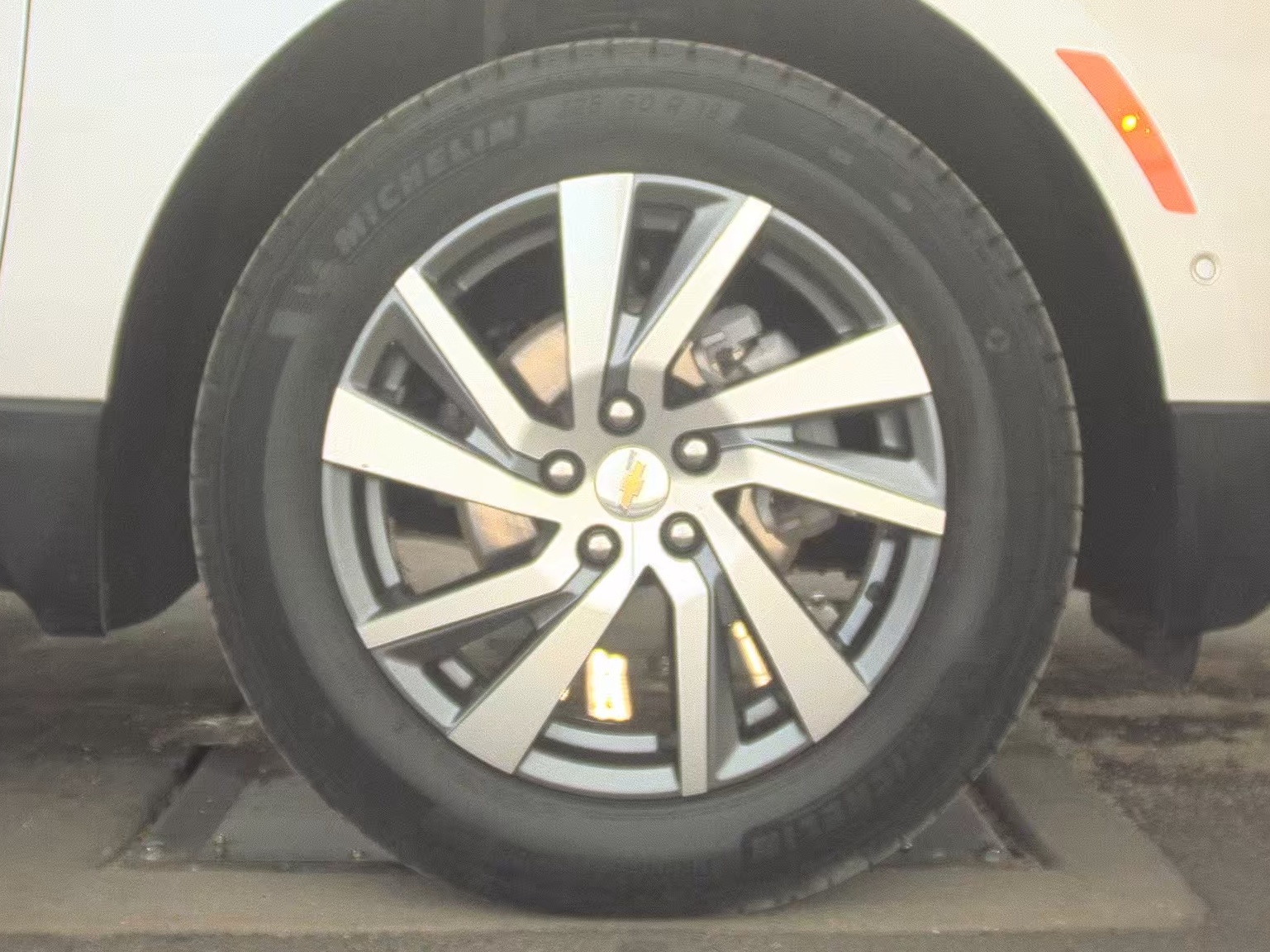 2023 Chevrolet Equinox Premier AWD