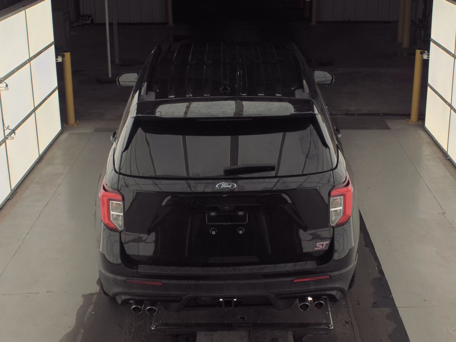 FORD EXPLORER - 6