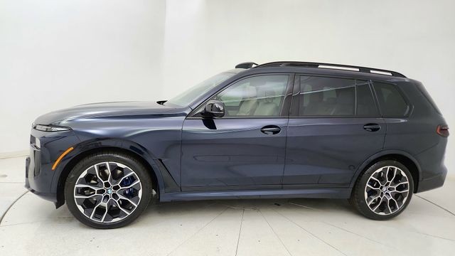 2026 BMW X7 M60i AWD