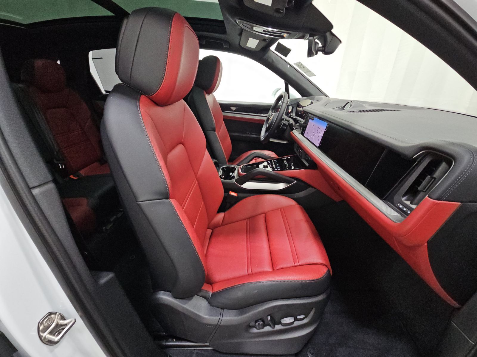 PORSCHE CAYENNE - 9