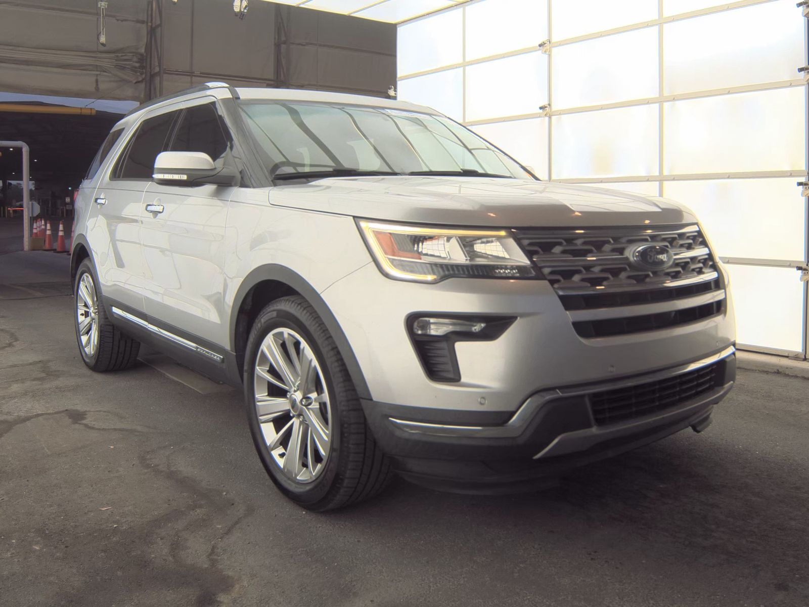 FORD EXPLORER - 5