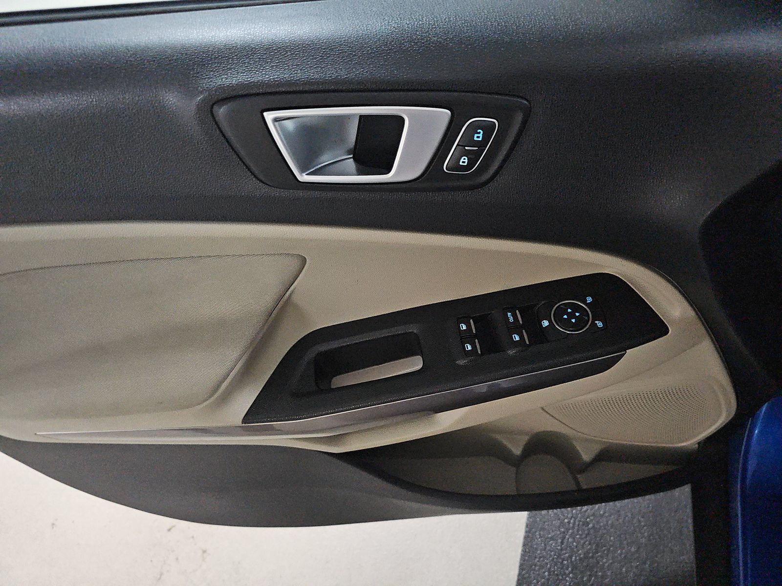 FORD ECOSPORT - 10