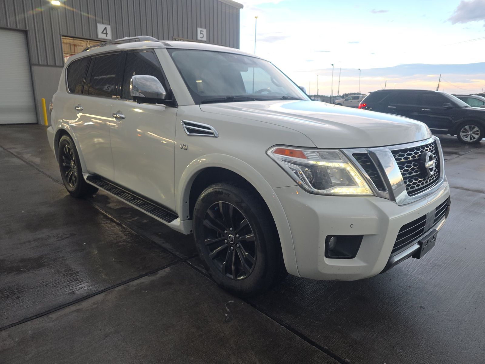 NISSAN ARMADA - 4