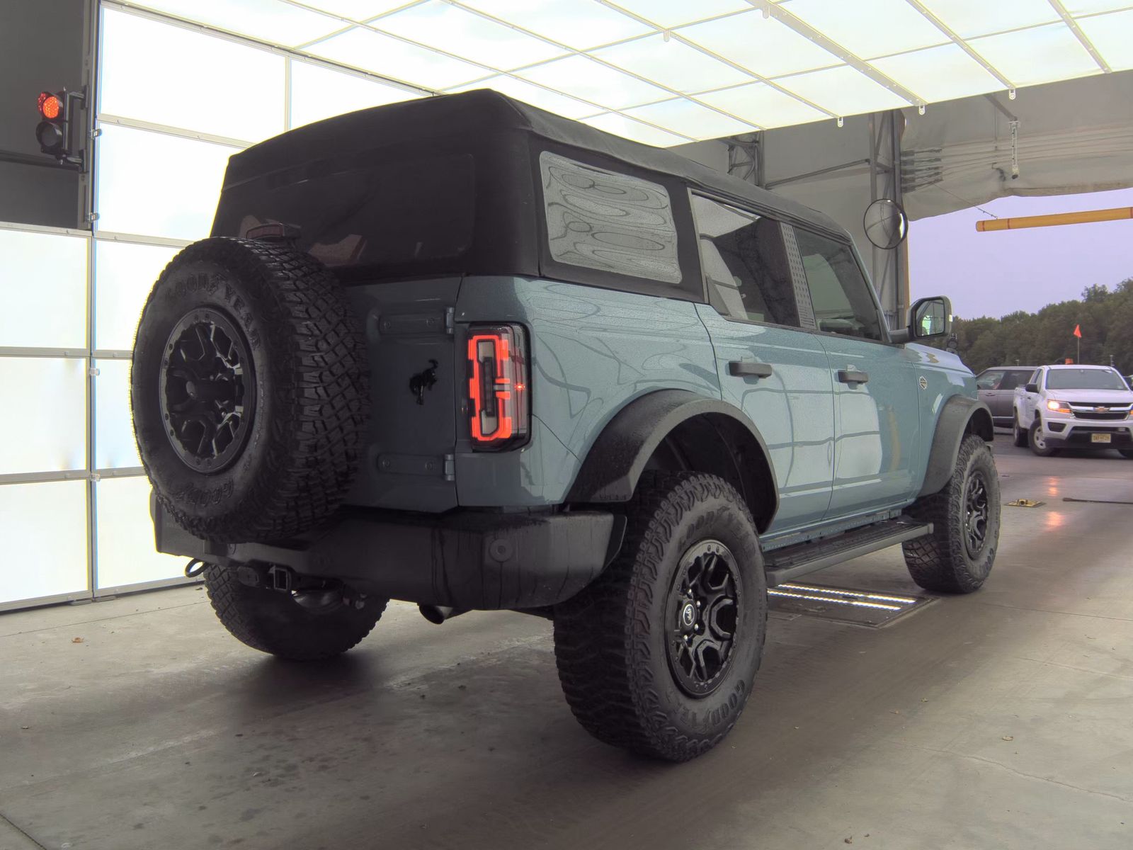 FORD BRONCO - 6