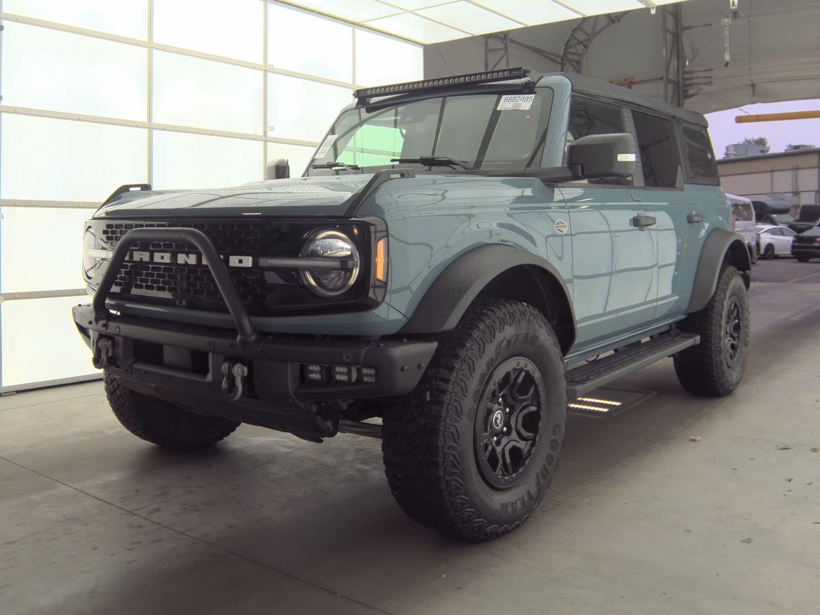FORD BRONCO - 1