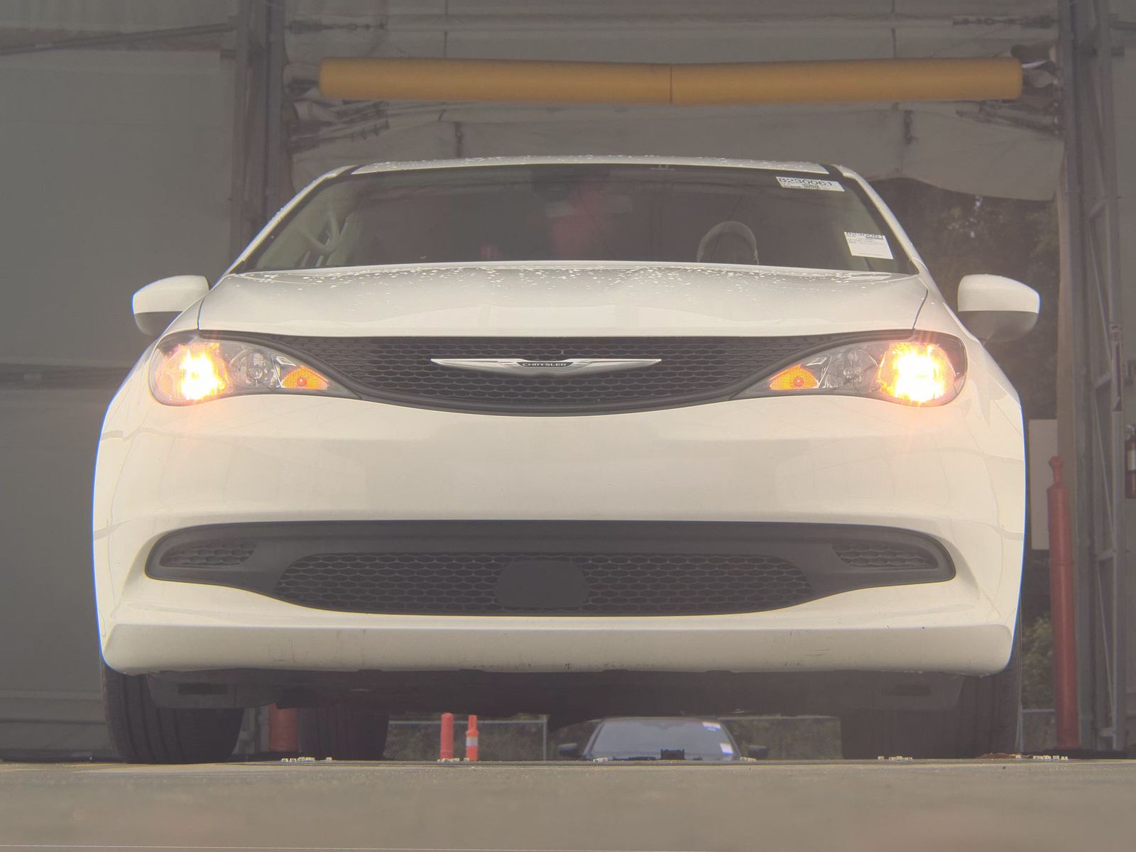 CHRYSLER VOYAGER - 4